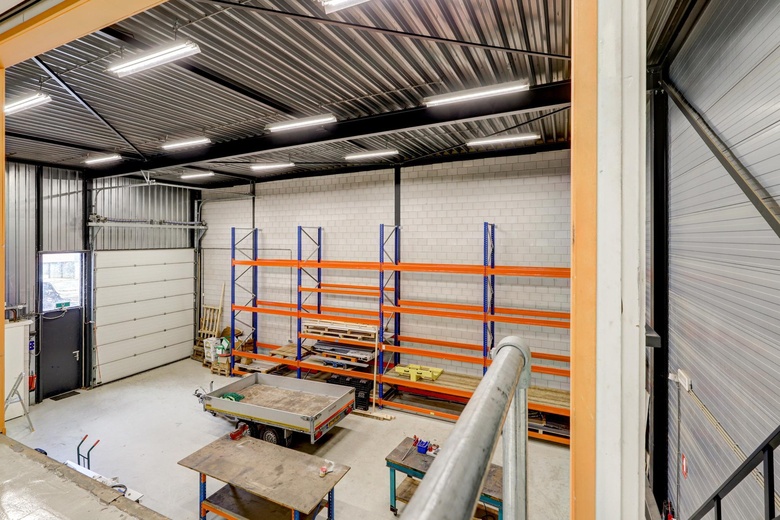 BedrijfsruimteaanWestbaan 275<br/> inMoordrecht BedrijfsruimteaanWestbaan 275<br/> inMoordrecht