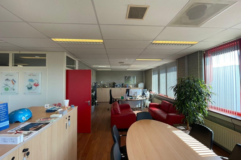 KantoorruimteaanLage Maat 13<br/> inWijk bij Duurstede KantoorruimteaanLage Maat 13<br/> inWijk bij Duurstede