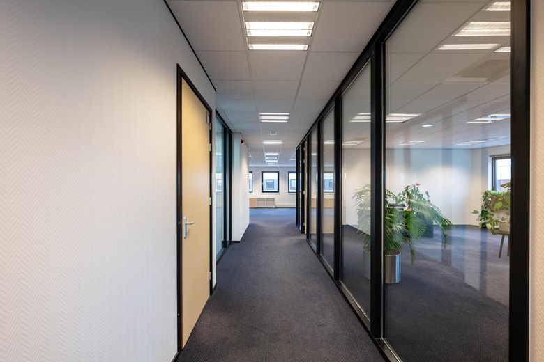 KantoorruimteaanSpoorhaven 76<br/> inBerkel en Rodenrijs