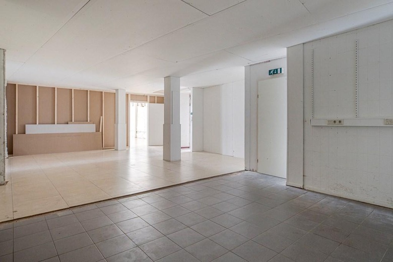WinkelruimteaanVoorstraat 21<br/> inWoerden WinkelruimteaanVoorstraat 21<br/> inWoerden