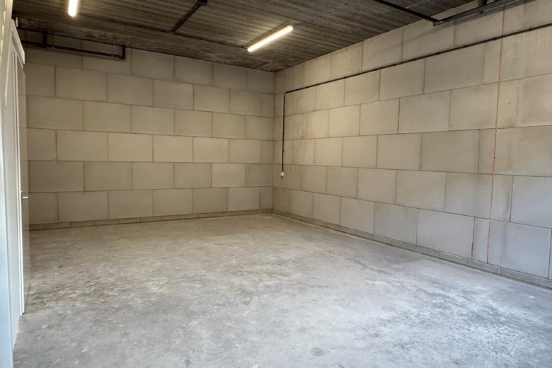 BedrijfsruimteaanWeerdskampweg 4 N<br/> inDen Bosch