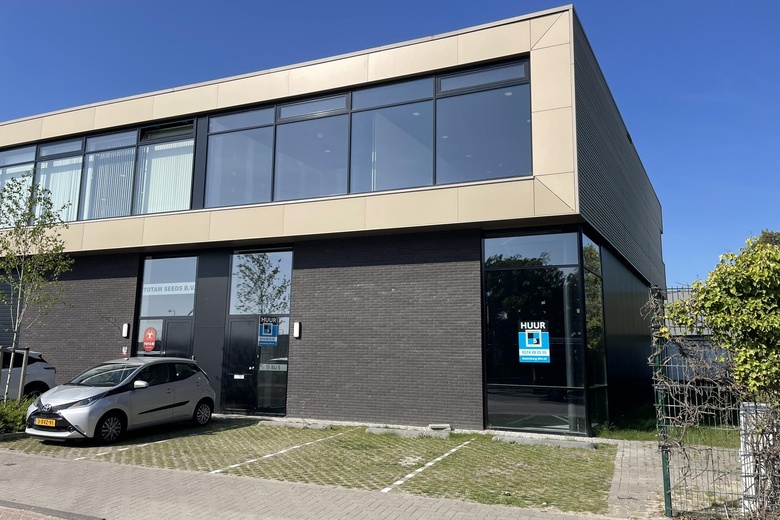 BedrijfsruimteaanLorentzstraat 15 BU5<br/> in's-Gravenzande BedrijfsruimteaanLorentzstraat 15 BU5<br/> in's-Gravenzande