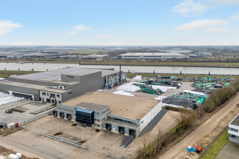 BedrijfsruimteaanPanovenweg 10<br/> inTiel