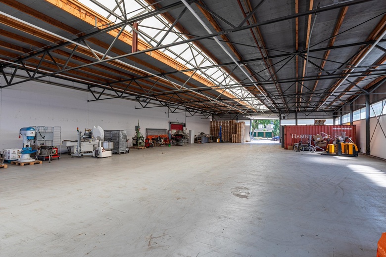 BedrijfsruimteaanLijnbaan 6<br/> inLeiderdorp