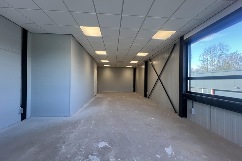 BedrijfsruimteaanLaurens Jzn. Costerstraat 4 B<br/> inOud-Beijerland