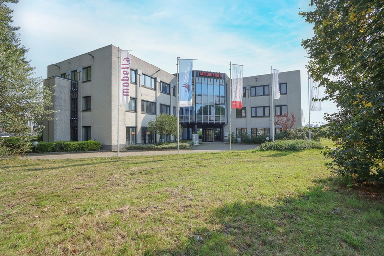 KantoorruimteaanRadioweg 2 - 6<br/> inAlmere KantoorruimteaanRadioweg 2 - 6<br/> inAlmere