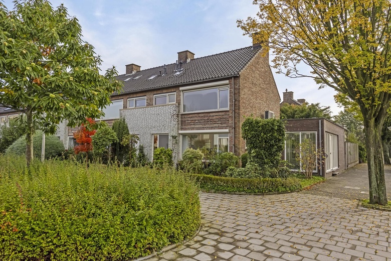 Bedrijfsruimteaanvan Renesseweg 19<br/> inEindhoven Bedrijfsruimteaanvan Renesseweg 19<br/> inEindhoven