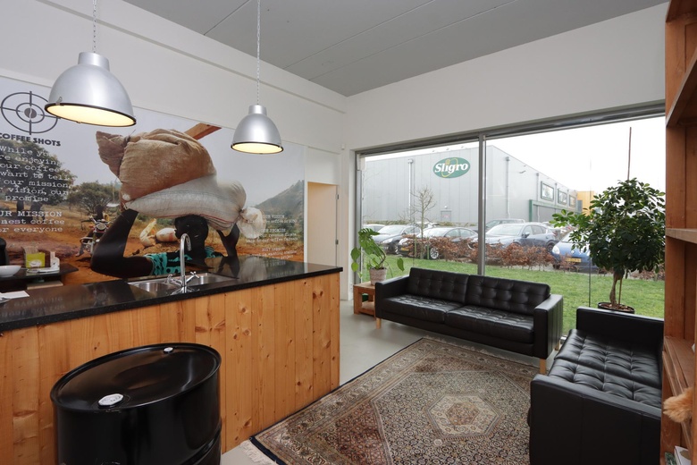 BedrijfsruimteaanDe Huchtstraat 14<br/> inAlmere BedrijfsruimteaanDe Huchtstraat 14<br/> inAlmere