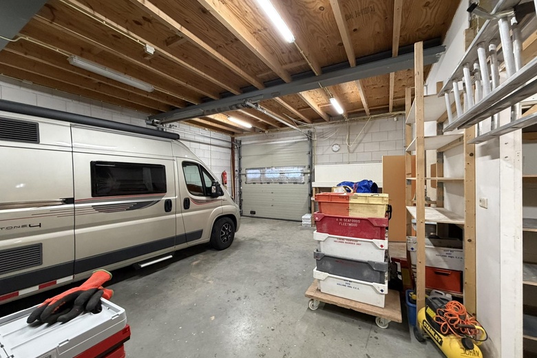 BedrijfsruimteaanNijverheidstraat 24 a<br/> inEdam