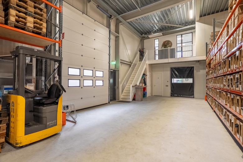 BedrijfsruimteaanNijverheidsstraat 10 a<br/> inEibergen BedrijfsruimteaanNijverheidsstraat 10 a<br/> inEibergen