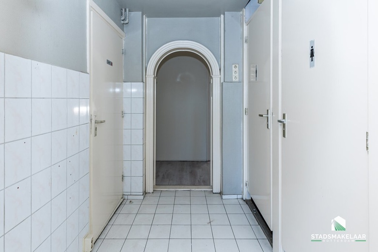 KantoorruimteaanNieuw-Mathenesserstraat 32 B<br/> inSchiedam KantoorruimteaanNieuw-Mathenesserstraat 32 B<br/> inSchiedam