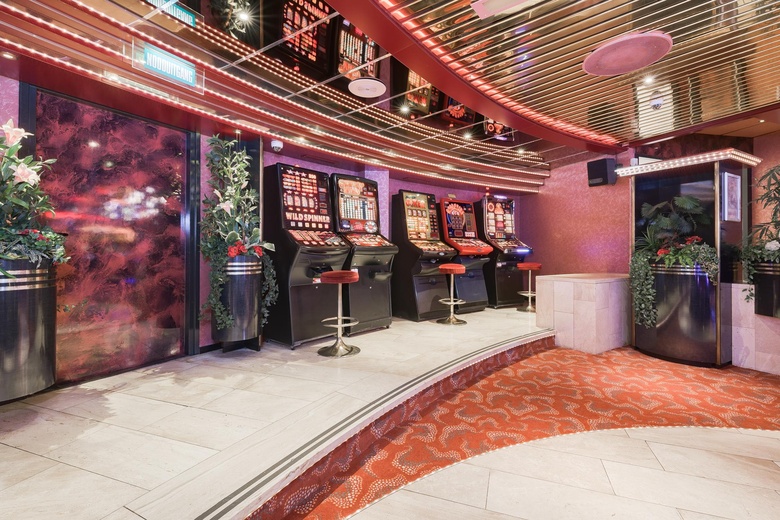 WinkelruimteaanMarkthoek 103<br/> inWinterswijk WinkelruimteaanMarkthoek 103<br/> inWinterswijk