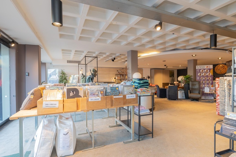 WinkelruimteaanKanaalstraat 94<br/> inLisse WinkelruimteaanKanaalstraat 94<br/> inLisse