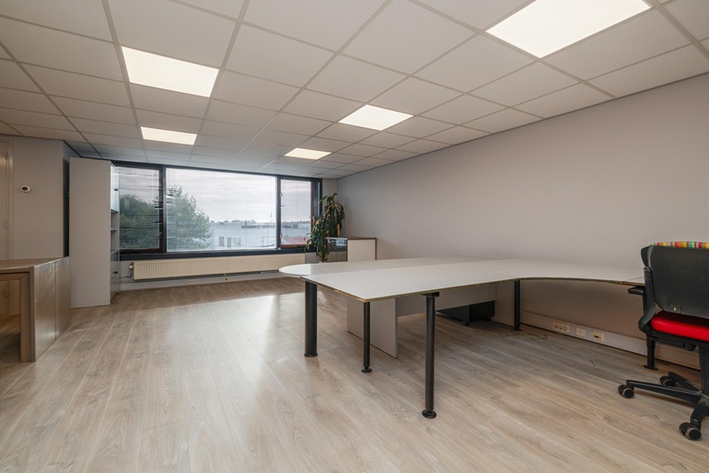 BedrijfsruimteaanDotterbloemstraat 13<br/> inRotterdam