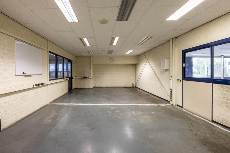 BedrijfsruimteaanDe Groote Heeze 37<br/> inHeijen