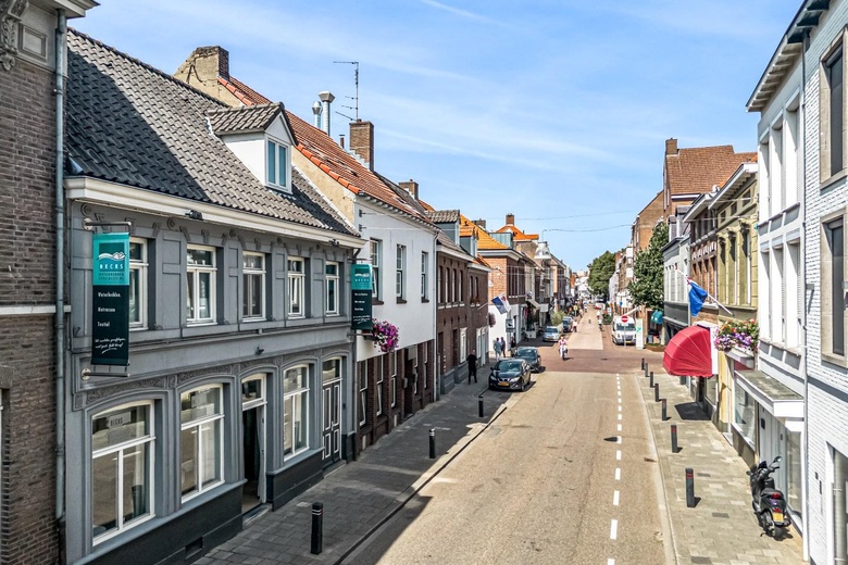 WinkelruimteaanSchuitenberg 6<br/> inRoermond WinkelruimteaanSchuitenberg 6<br/> inRoermond