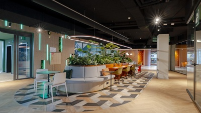 Bekijk foto 10 in  aan de  in 