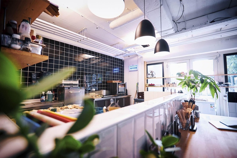 KantoorruimteaanHanzeplein 11 - 27 (unit 5.03) 0 ong<br/> inZwolle