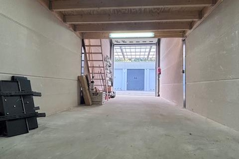 BedrijfsruimteaanHandelsweg 1 U 53<br/> inZoeterwoude