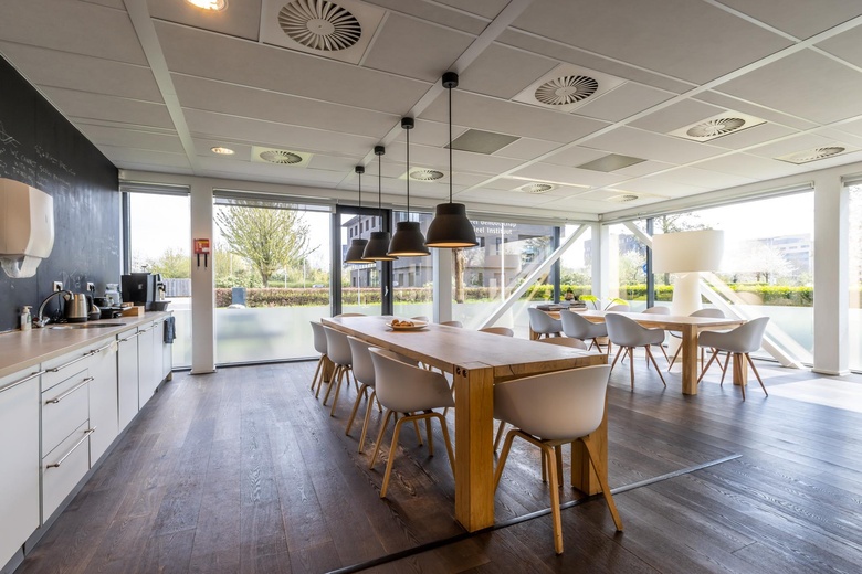 KantoorruimteaanGroenewoudsedijk 63<br/> inUtrecht KantoorruimteaanGroenewoudsedijk 63<br/> inUtrecht