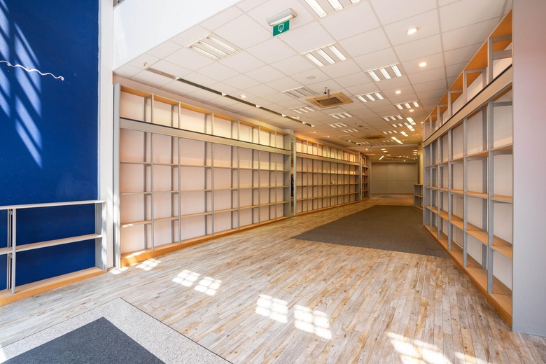 WinkelruimteaanLimbrichterstraat 23<br/> inSittard WinkelruimteaanLimbrichterstraat 23<br/> inSittard