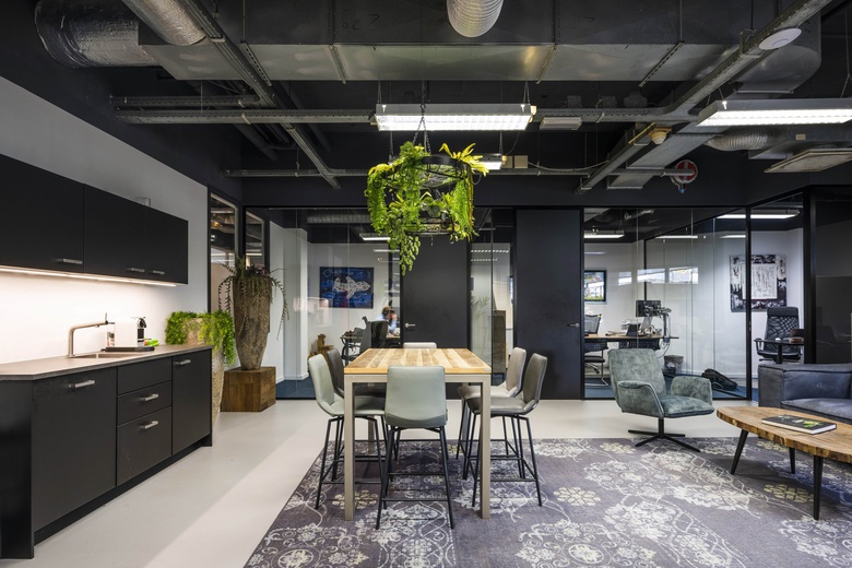 KantoorruimteaanOverschiestraat 176<br/> inAmsterdam