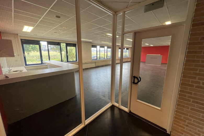 KantoorruimteaanKoraalrood 25<br/> inZoetermeer