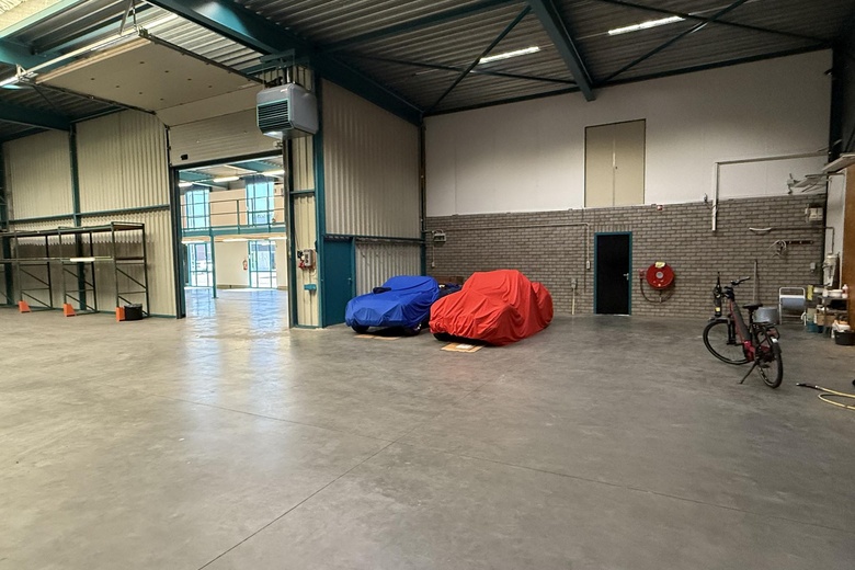 BedrijfsruimteaanMercuriusweg 10<br/> inGrubbenvorst BedrijfsruimteaanMercuriusweg 10<br/> inGrubbenvorst