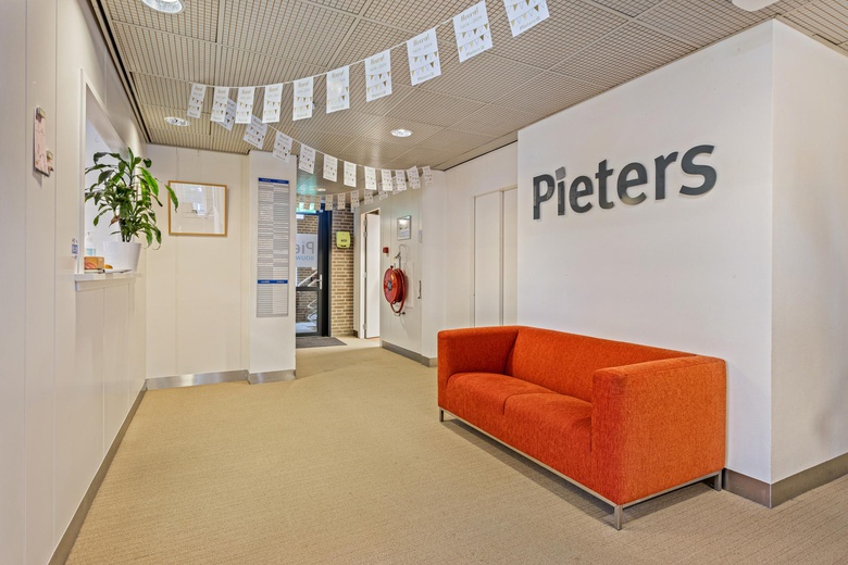 KantoorruimteaanVlietsorgstraat 15<br/> inHaarlem