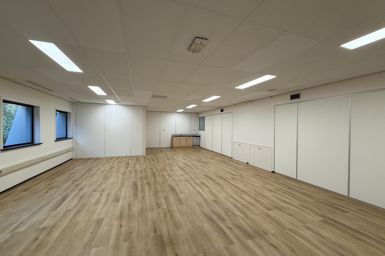 KantoorruimteaanVlierberg 4<br/> inEemnes