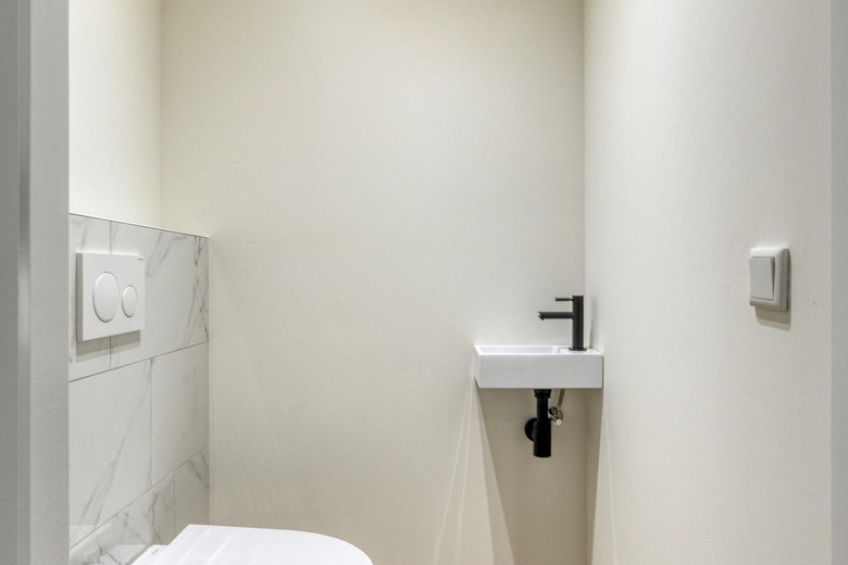WinkelruimteaanRaadhuisstraat 60<br/> inRoosendaal WinkelruimteaanRaadhuisstraat 60<br/> inRoosendaal