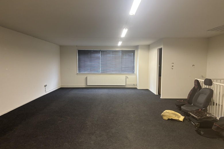 BedrijfsruimteaanHoutzagerijstraat 1<br/> inMill BedrijfsruimteaanHoutzagerijstraat 1<br/> inMill