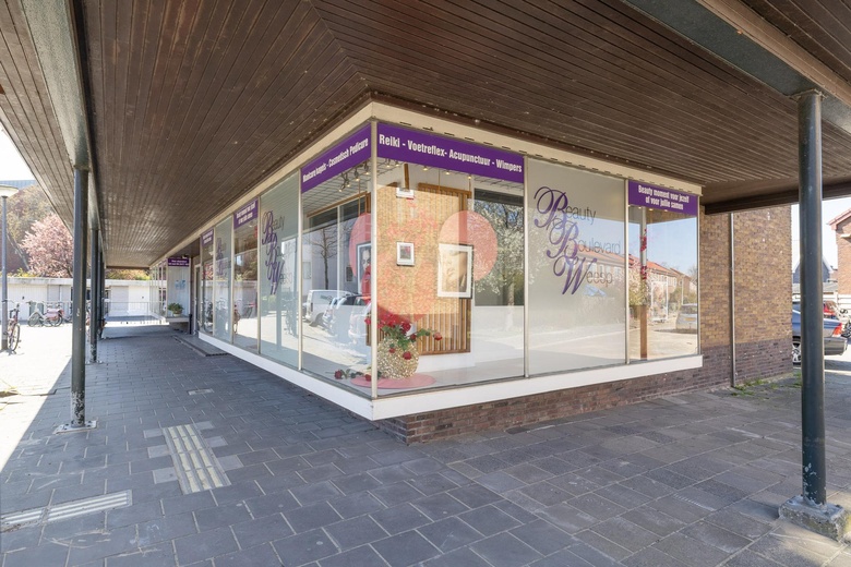 WinkelruimteaanJan Tooropstraat 13<br/> inWeesp WinkelruimteaanJan Tooropstraat 13<br/> inWeesp