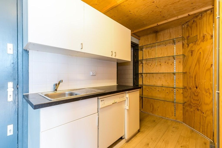 KantoorruimteaanPiekstraat 15 35<br/> inRotterdam KantoorruimteaanPiekstraat 15 35<br/> inRotterdam