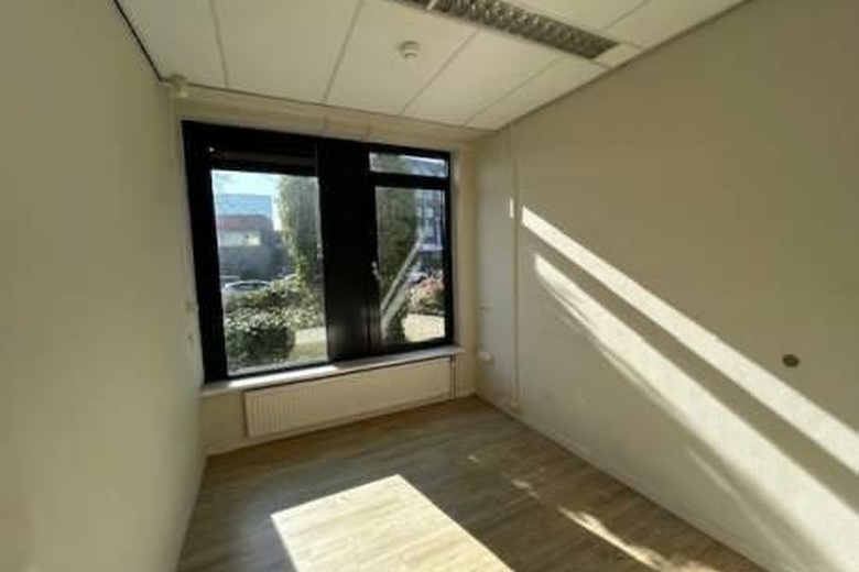 KantoorruimteaanIJsbaanpad 8<br/> inAmsterdam