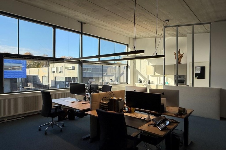 BedrijfsruimteaanKievitsven 82<br/> inRosmalen