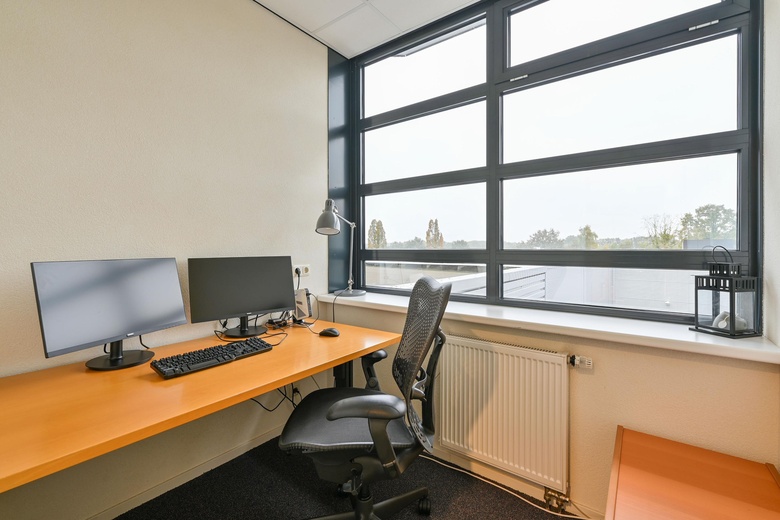 KantoorruimteaanHoge Eng-West 27 A<br/> inPutten