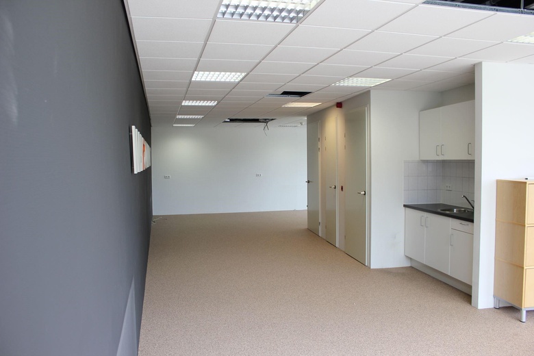 BedrijfsruimteaanLeerlooierstraat 10<br/> inEtten-Leur