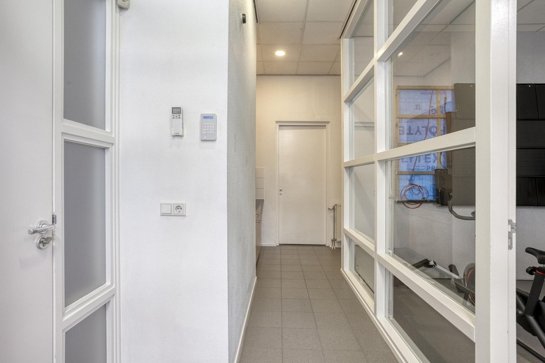 BedrijfsruimteaanVan Elderenlaan 3<br/> inWaalre