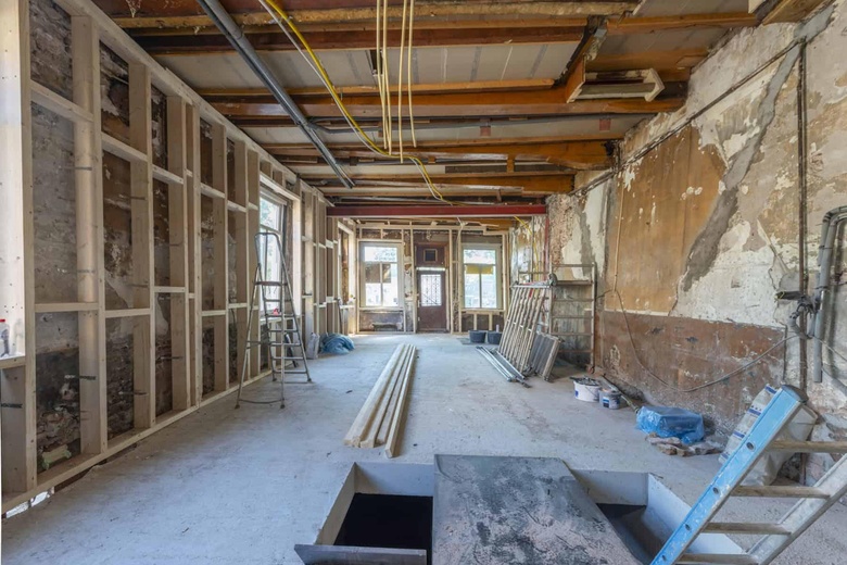 HorecaaanHoogstraat 25<br/> inWeesp