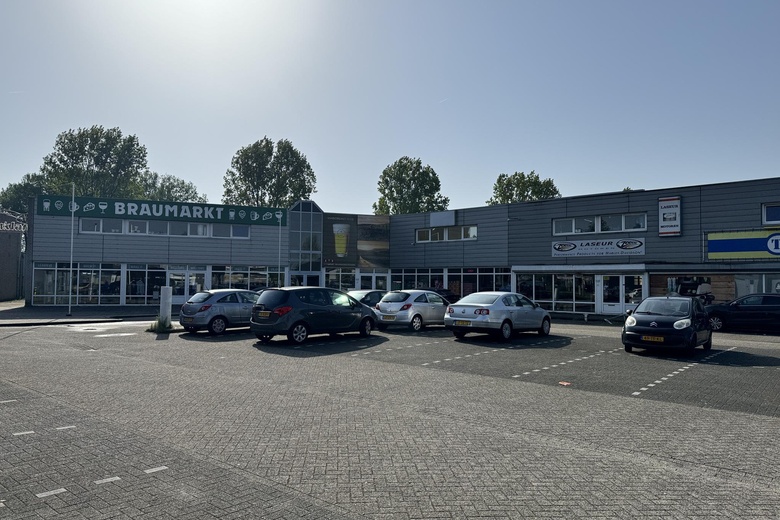 WinkelruimteaanMarkerkant 11 11<br/> inAlmere WinkelruimteaanMarkerkant 11 11<br/> inAlmere