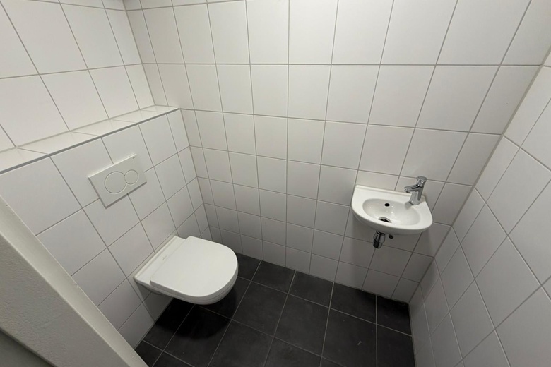 BedrijfsruimteaanBalkbrug-Oost 69 F<br/> inDen Bosch