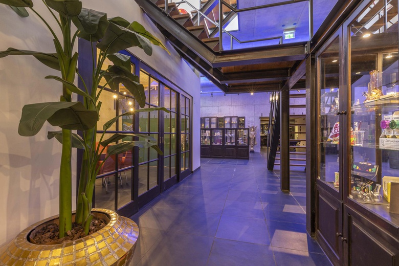 BedrijfsruimteaanValkenjachtstraat 17 - 19<br/> inTilburg