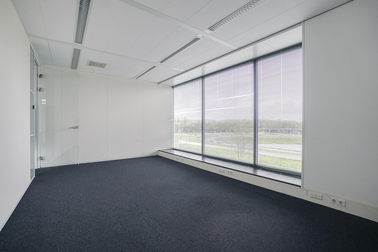 KantoorruimteaanKampenringweg 45 e<br/> inGouda