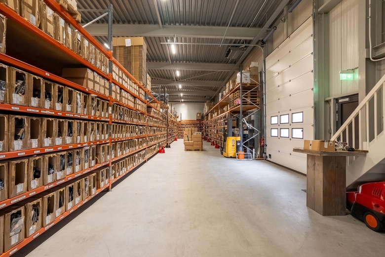 BedrijfsruimteaanNijverheidsstraat 10 a<br/> inEibergen BedrijfsruimteaanNijverheidsstraat 10 a<br/> inEibergen