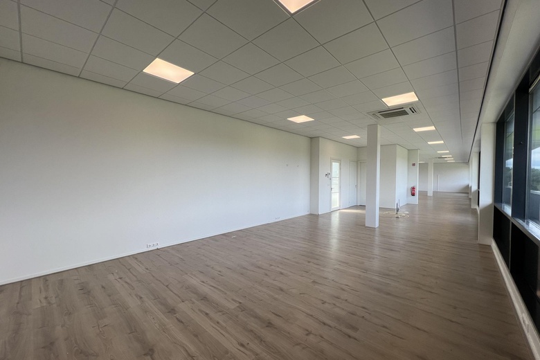KantoorruimteaanLindtsedijk 88 C<br/> inZwijndrecht KantoorruimteaanLindtsedijk 88 C<br/> inZwijndrecht