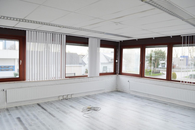 BedrijfsruimteaanScherpdeel 5<br/> inRoosendaal BedrijfsruimteaanScherpdeel 5<br/> inRoosendaal