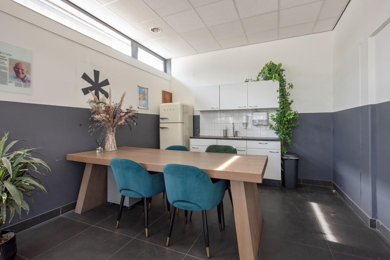 BedrijfsruimteaanLimpergstraat 8<br/> inRijswijk