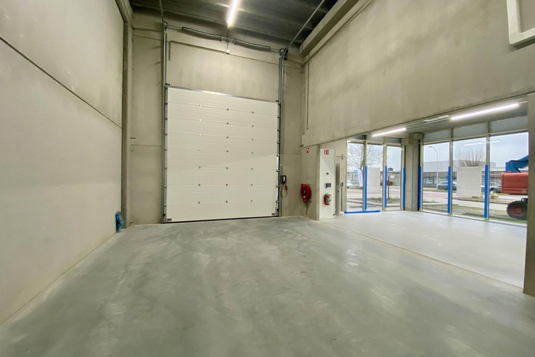 BedrijfsruimteaanZanddonkweg 1 a<br/> inWaalwijk BedrijfsruimteaanZanddonkweg 1 a<br/> inWaalwijk