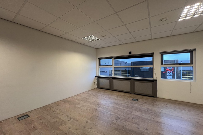 BedrijfsruimteaanNoordeinde 152<br/> inHendrik-Ido-Ambacht